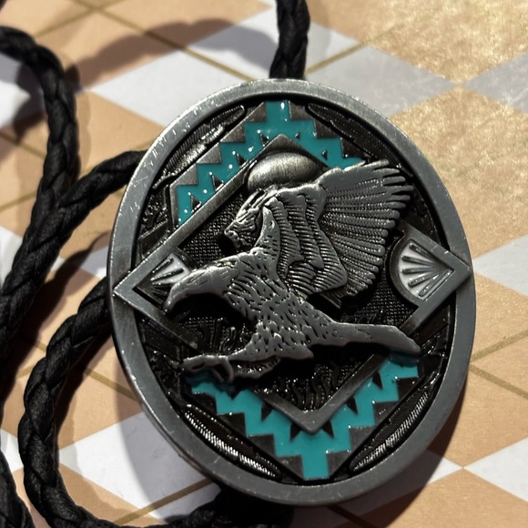 Dragon Design vintage style Bolo Tie with Turquoise Accent - Picture 7 of 12